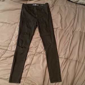 Black Hollister High Rise Jean Legging: Size 5